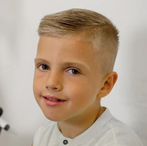 23 On-Trend Crew Cuts for Kids in 2024 – Hairstyle Camp Boys Short Haircuts Kids, Finn Haircut, Short Haircuts For Boys, Kids Fade Haircut, Trending Boys Haircuts, Lil Mister, Short Taper Haircut, Long Crew Cut, Crew Cut Hair