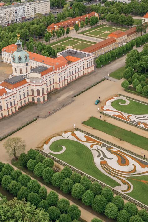 German Palace, German Palaces, Royal Theatre, Charlottenburg Palace, German Castles, Travel Berlin, Beautiful Countries, Berlin Travel, Germany Berlin