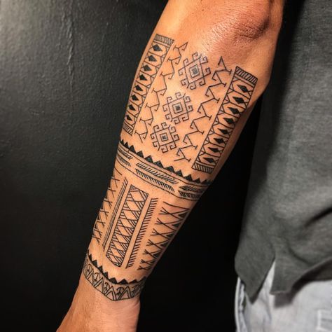 Philippines Tattoo Ideas For Men, Filipino Tattoos Men Forearm, South American Tattoo, Tattoo Philippines, Black Culture Tattoos, Traditional Filipino Tattoo, Traditional Viking Tattoos, Camping Tattoo, Culture Tattoos