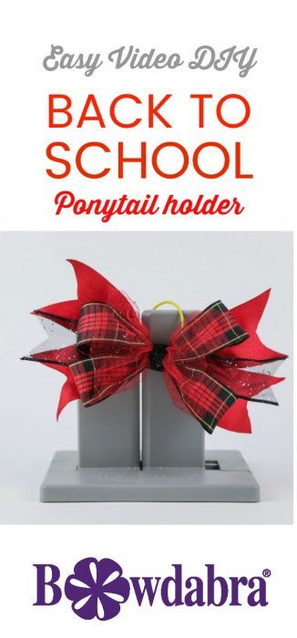 School Ponytail, Diy Thanksgiving Crafts, Easy Ponytail, Funky Bow, Hair Bow Making, School Bows, Diy Back To School, Bow Fashion, Diy Videos Tutorials