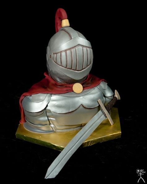 Knight Cake, Knight Fantasy, Gothic Fairytale, Knight Birthday Party, Combined Birthday Parties, Apple Birthday, Knight Party, Medieval Party, Dragon Cake