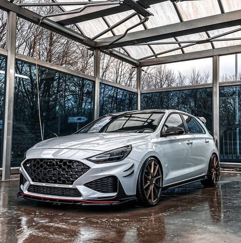 Sza Collage Wallpaper, Accent Hatchback, Luxury Car Photos, Men Fashion Photoshoot, Hatchback Cars, Hyundai I30, Hyundai Veloster, Hot Hatch, Hyundai Accent