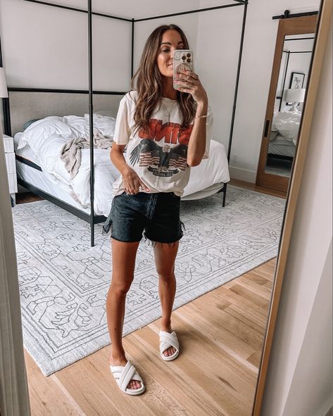 Tshirt Denim Shorts Outfit, Gap Graphic Tee Tops For Summer, Gap Graphic Tee With Short Sleeves, Trendy Distressed Knee-length Jean Shorts, Graphic Tee Denim Shorts, Gap Graphic Tee Short Sleeve, Shorts And Tshirt Outfits, Lauren Kay Sims, Slides Outfit