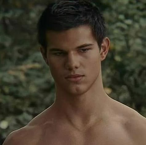 Jacob Black Fan Art, Jacob Black Aesthetic, Jacob From Twilight, Jacob Twilight, Jacob Black Twilight, Twilight Jacob, Crush Movie, Team Jacob, Boo Boo Bear