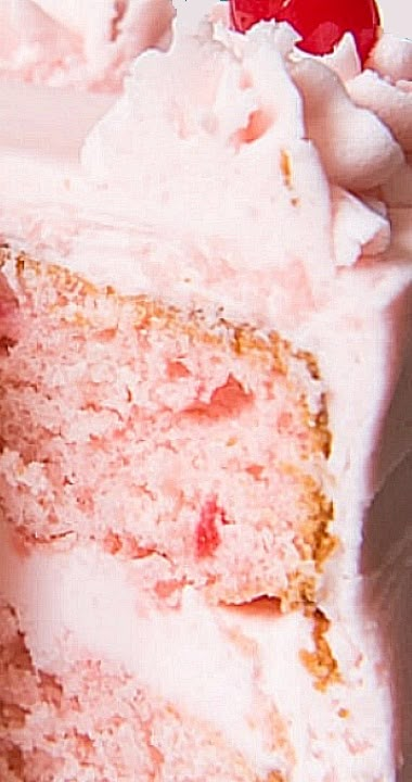 Cherry Flavored Cake, Cherry 7up Cake, Cherry Chip Cake Frosting, Cherry Cake Recipes, Cherry Chip Cake Recipe, Icing For Cherry Chip Cake, Homemade Cherry Chip Cake, Cherry Birthday Cake, Vintage Cherry Cake