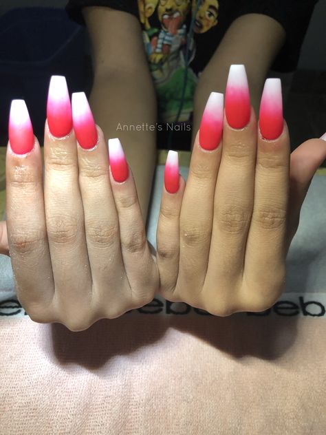 Ombre Nails Burgundy And White, Ombre Red And White Nails, White Red Ombre Nails, Red And White Ombre Nails Acrylic, White To Red Ombre Nails, Red To White Ombre Nails, Dark Pink And White Ombre Nails, Red And White Ombré Nails, White And Red Ombre Nails