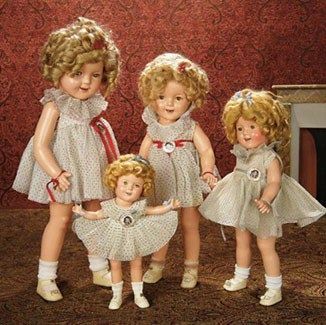 Shirley Temple Black, Composition Dolls, Dolls Vintage, Ideal Toys, Doll Display, Vintage Paper Dolls, Shirley Temple, Old Dolls, Vintage Stuff