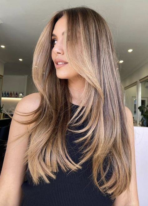 Bixie Colour, Hair Inspo Long, Reduce Hair Fall, Fall Hair Cuts, Haircuts Straight Hair, Long Blonde, Brown Hair With Highlights, Haircuts For Long Hair, Long Blonde Hair