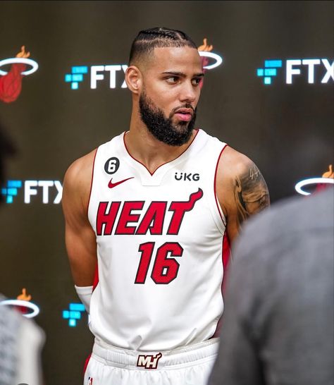 Caleb Martin 16 Miami Heat #miamiheat16 #16 #Martin #CalebMartin #FTXarena#Basketball#Heat #Miami Caleb Martin Miami Heat, Caleb Martin, Nba Game, Nba Miami Heat, Number 16, Attractive Guys, Miami Heat, Basketball Players, My Crush