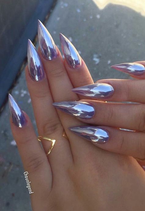 PINTEREST♕: @Pink23X Stickers Trendy, New Years Nail Art, Chrome Nails Designs, Stiletto Nail Art, Stiletto Nails Designs, Shiny Nails, Art Equipment, Gel Nail Design, Metallic Nails