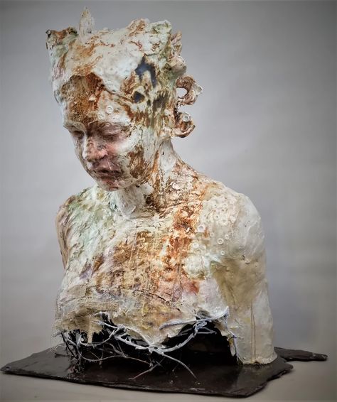 Inspirational Sculpture, Ceramic Sculpture Figurative, Sculpture Head, The Human Experience, Mixed Media Sculpture, Paper Mache Art, Mixed Media Techniques, Ceramic Figures, Contemporary Sculpture