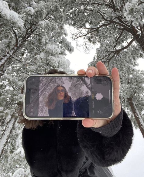 Snow Photoshoot, Winter Portraits, Snow Pictures, Winter Inspo, Winter Photoshoot, Winter Photo, Winter Photos, Winter Love, Best Photo Poses