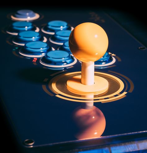 blue and white plastic toy photo – Free Electronics Image on Unsplash Old School Arcade Games, Destiny Video Game, Arcade Buttons, Nintendo Controller, Arcade Game Machines, Playstation Controller, Console Gaming, Xbox Game, Xbox Controller