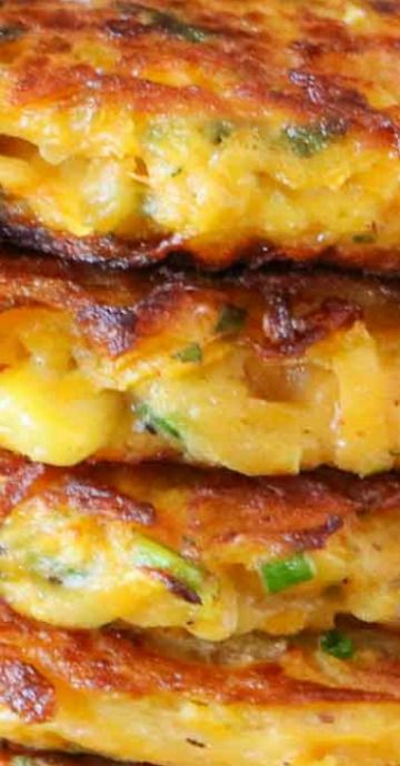 Butternut Squash Fritters Butternut Squash Fritters, Easy Squash Recipes, Butternut Squash Cake, Butternut Squash Side Dish, Squash Patties, Squash Cakes, Butternut Recipes, Squash Fritters, Buttercup Squash