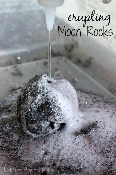 Exploding Space Rocks, Paint Moon Rocks, Moon Rocks Recipe, Rocks Science, Space Theme Preschool, Moon Unit, Rock Science, Moon Activities, Space Lessons