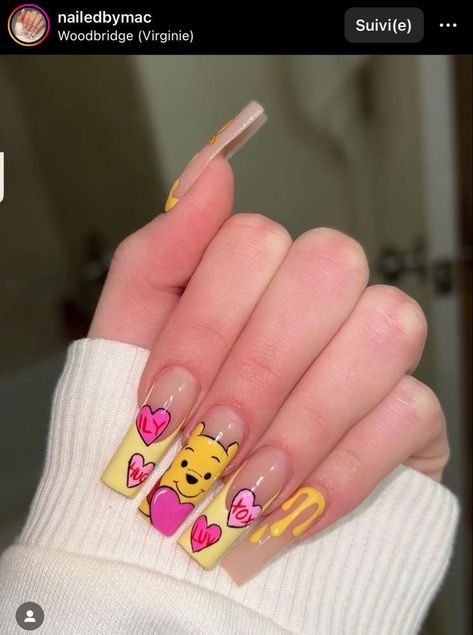 Disney Long Nail Designs, Fruit Nail Inspiration, Challenging Nail Designs, Mickey Mouse Acrylic Nails, Mickey Mouse Nails Design, Disney Nail Ideas, Simple French Tip, Regular Nails, Mickey Mouse Nail Art