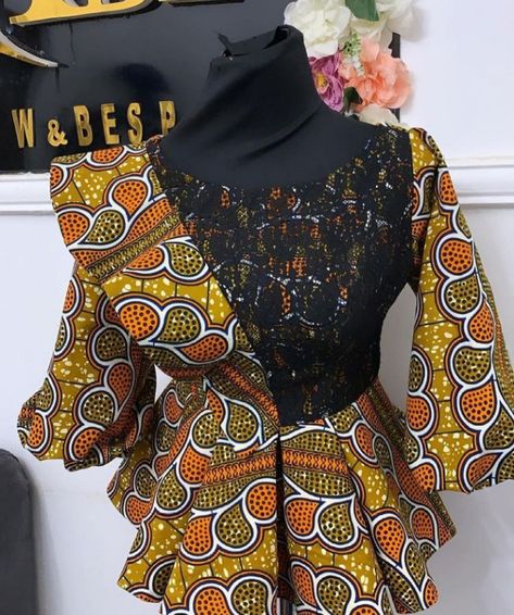 Latest Blouse Styles, Ankara Top Styles, Native Outfits, African Blouses, African Print Tops, African Print Dress Ankara, African Print Dress Designs, Peplum Tops, Women Blouses Fashion