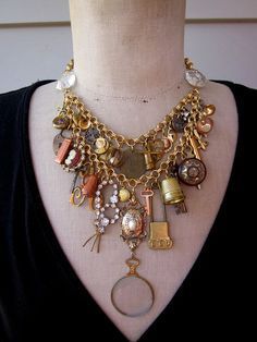 Funky Necklaces, Steampunk Jewelry Diy, Treasure Necklace, Upcycle Jewelry, Steampunk Jewellery, Jewelry Assemblage, Vintage Assemblage Jewelry, Found Object Jewelry, Vintage Jewelry Ideas