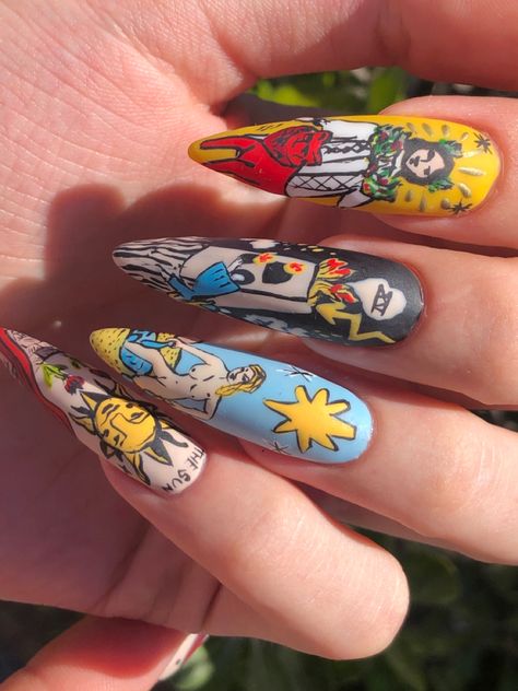 Tarot Cards Nails, Tarot Card Nail Art, Tarot Nail Art, Spiritual Nails Designs, Tarot Card Nails, Tarot Nails, Card Nail Art, Cutest Nails, Plaster Repair