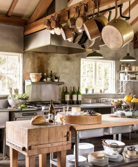 European Country Kitchen, French Farmhouse Kitchen, Country Style Interiors, Casa Cook, French Country Kitchens, French Country Design, Country Style Kitchen, French Country Kitchen, Country Style Homes