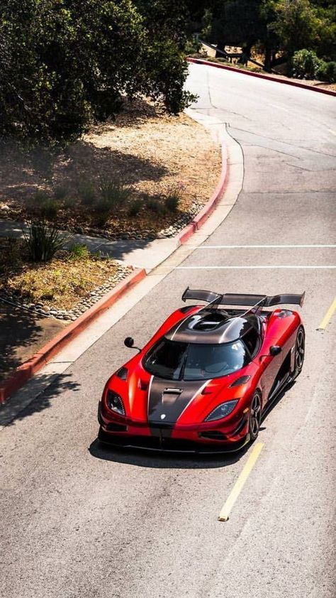 Koinegsegg Agera R, Agera Wallpapers, Hyper Cars Wallpaper, Egg Wallpaper, Sports Cars Bugatti, Koenigsegg Agera, Sports Car Wallpaper, Hyper Cars, Fast Sports Cars