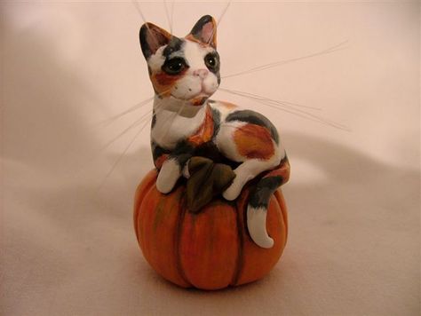 I LOVE THIS KITTY!!! Calico Cat On Pumpkin by Artist Camille Meeker Turner. Double Pinch Pot, Cat On Pumpkin, Pinch Pot, Pinch Pots, Calico Cat, Polymer Clay Creations, Kitty Cats, Clay Creations, Art Galleries