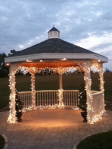 Gazebo Wedding Gazebo Lights, Outside Gazebo Wedding Ideas, Pergola Proposal Ideas, Gazebo Decorating Ideas Proposal, Backyard Gazebo Wedding, Proposal Ideas Gazebo, Gazebo Lights Ideas, Christmas Gazebo Decor, Gazebo Engagement Ideas