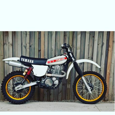 TRAIL KLASIK on Instagram: “@classicscramble - Who wouldn’t say no to this awesome HL 500 Replica @johnkittle31 @se7ensixco • •NGETRIL SAMPE TUA  FOLLOW @trailklasik…” Vintage Trail, Dirt Bike Magazine, Trail Vintage, Motor Trail, Bike Ideas, Vintage Motocross, Moto Cross, Motor Bike, Motocross Bikes