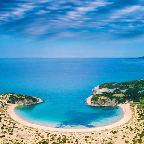 The stunning view of Voidokilia Beach at Costa Navarino, Greece. ------ I am not going to lie, this is one of the most spectacular places I have witnessed. This horseshoe Bay not only provides epic views it also has a stunning beach. It is located just 5 km from @costanavarino and is well worth the trip. We have never been to this area of Greece before but believe me we will be back! -------- #costanavarino #visitgreece Voidokilia Beach, Costa Navarino, Greece Honeymoon, Greece Pictures, Greece Beach, Horseshoe Bay, Visiting Greece, Greece Travel, Greek Islands