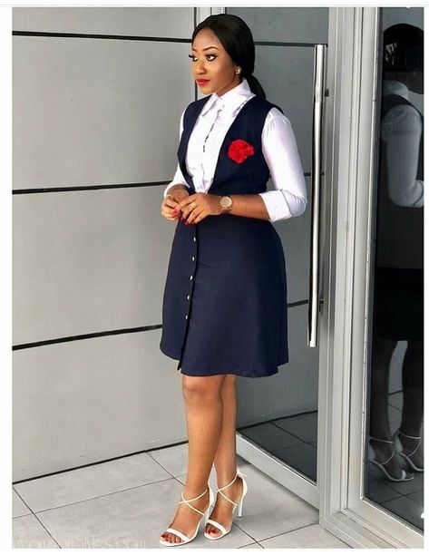 Improve Your Workwear Style With These Super Stylish Outfits – A Million Styles Office Wear Dresses, Chique Outfit, Fashionable Work Outfit, Corporate Dress, Workwear Style, African Fashion Skirts, African Wear Dresses, Corporate Attire, Office Wear Women