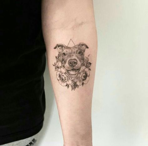 Dog Portrait Tattoo, Small Dog Tattoos, Pitbull Tattoo, Tattoo Placements, Tattoos For Dog Lovers, Geniale Tattoos, Gorgeous Tattoos, Delicate Tattoo, Memorial Tattoos