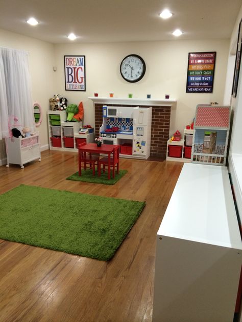 New home daycare setup (a lot of it was Pinterest inspired 😊) In Home Daycare Set Up, Home Daycare Decor, Home Daycare Setup, Daycare Rooms Setup, In Home Daycare Ideas, Home Daycare Rooms, Daycare Design Ideas, Daycare Layout, Daycare Room Design