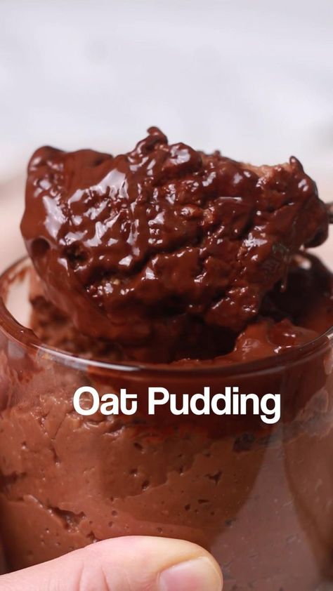 Oat Pudding, Food Dessert Recipes, Processor Recipes, Chocolate Oats, Creme Dessert, Recipe Dessert, Recipes Yummy, Healthy Sweets Recipes, Pudding Recipe