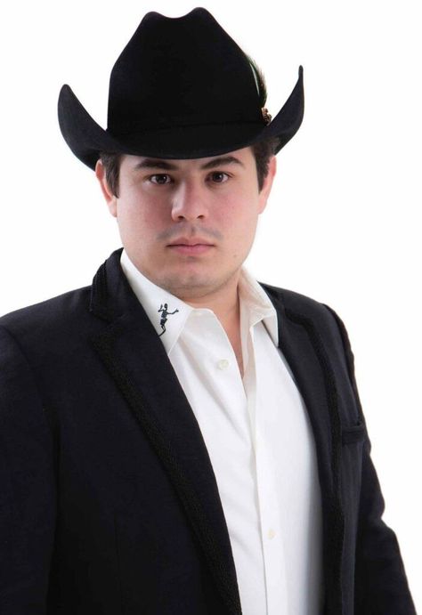 Alfredo Olivas y su representante desmienten secuestro en Zacatecas Alfredo Olivas, Whatsapp Wallpaper Cute, Whatsapp Wallpaper, Alfredo