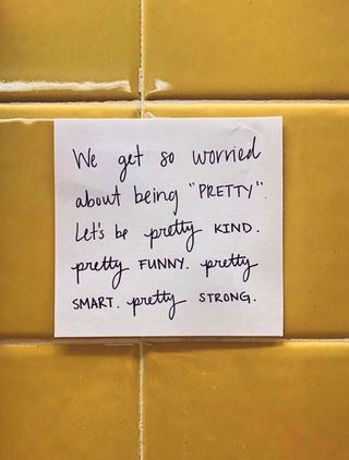 Sticky Notes Quotes, Makeup Artist Quotes, Notes Quotes, Mirror Quotes, Quotes Photo, Artist Quotes, Trendy Makeup, Sticky Note, Photo Blog