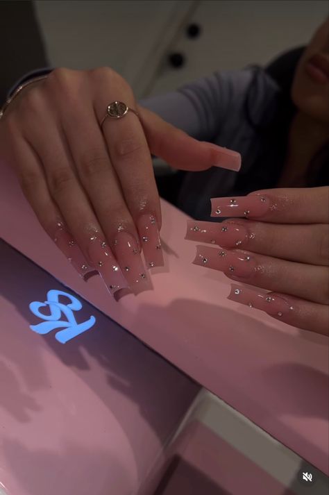 Nails Ideas Initials, Pink French Tip Nails Coffin With Rhinestones, Pink French Tip Nails Diamonds, T Initial On Nails, Light Pink French Tip With Rhinestones, Pink Long Nails With Diamonds, Nails With J Initial, Pink French Tip Nails Acrylics Long With Gems, Initials On Nails