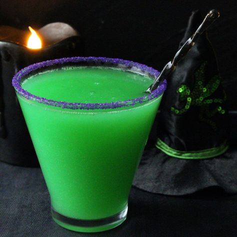 Wicked Witch Cocktail: A Wicked Themed Vodka Drink! - Dinners Done Quick Wicked Inspired Cocktail, Wicked Watch Party, Wicked Themed Food, Wicked Party Theme, Witch Cocktail, Wicked Birthday, Wicked Party, Foods Ideas, Green Drink