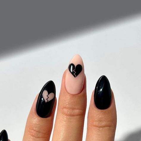 Anti Love Nails, Anti Valentines Nails, Anti Valentines Day Nails, Coolest Nails, Nailinspo Nailart, Nails Arts, Anti Valentines, Anti Valentines Day, Clean Nails