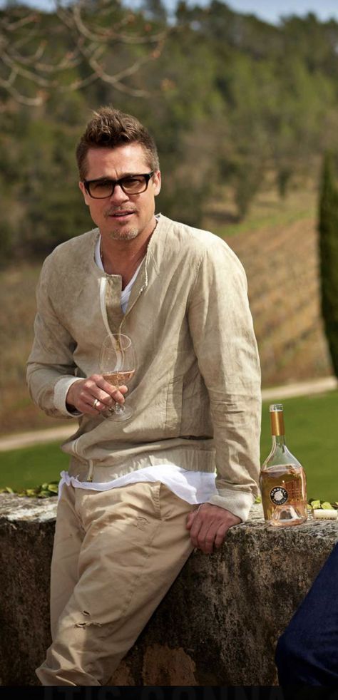 Brad Pitt Girlfriend, Ralph Lauren Men Outfits, Brad And Jennifer, Brad Pitt Style, French Vineyard, Celebrity Divorce, Louis Gossett Jr, Brad Pitt And Angelina Jolie, Affirmations For Happiness