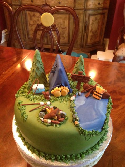 Camping Birthday Cake, Camping Cake, Creative Sweets, Campfire Cake, Bolo Rapunzel, Camping Cakes, Camping Birthday Party, Camping Stuff, Camping Birthday