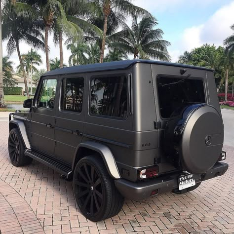 G Wagon Grey Matte, Black Matte G Wagon, G Wagon Gray, Gwagon Mercedes Aesthetic, G Wagon Matte, Gwagon Mercedes, G Wagon Amg, Mercedes G63, Mercedes G Wagon