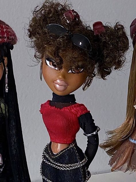 Black Bratz Doll, Bratz Doll Outfits, Brat Doll, Bratz Girls, My Boards, Bratz Inspired Outfits, Doll Aesthetic, Bratz Doll, Black Doll