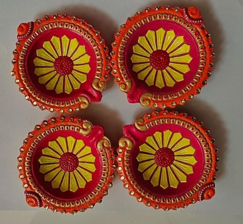 Beautiful Unique handcrafted diwali diyas Diya Decoration For Diwali, Diwali Diva Design, Diy Diwali Diya Decorations, Unique Diya Decoration Ideas, Diy Diwali Decoration Ideas, Diwali Diya Decorations At Home, Diya Decoration Ideas Diwali Unique, Diya Paintings For Diwali, Diy Diyas