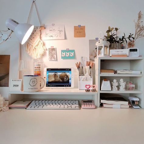 Desk Organisation, Study Vlog, Study Desk Decor, Study Decor, Desk Inspo, Desk Inspiration, Study Room Decor, Desk Ideas, Room Desk