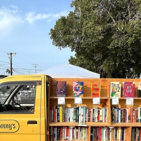 Book Truck Library, Trailer Bookstore, Mobile Bookshop, Bookstore Interior, Mobile Bookstore, Bookstore Business, Book Van, Book Bus, Book Truck