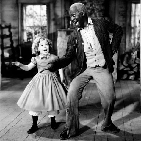 Shirley Temple - This inspired so many little tap dancers. Mr Bojangles, Temple Movie, Classic Dance, Shirley Temple Black, Jitterbug, Goldie Hawn, She Movie, Let's Dance, Tap Dance