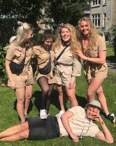 Park Ranger Outfit, Tacky Tourist Outfit, Ranger Outfit, Tacky Tourist, Volunteer Shirt, Tourist Outfit, Wildlife Rescue, Dream Career, Park Ranger