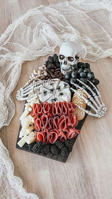 Jen Alvarez • Home Decor on Instagram: "Halloween Charcuterie 💀🧀 This snack tray is perfect for a halloween movie night, party, girls night + more. 

🧀👻💀 comment “spooky” to get the deets  to your inbox or link in bio on my@shop.Itk 

#liketkit #Itkunder50 #halloweendecor #halloweenideas #halloweendecorideas #halloweenlover
#Itkseasonal #Itkhome #halloweenrecipe #spookyseason #halloweensnacks" Halloween Movie Night Party, Spooky Movie Night, Halloween Charcuterie, Party Girls Night, Halloween Movie Night, Movie Night Party, Halloween Movie, Snack Tray, Halloween Snacks