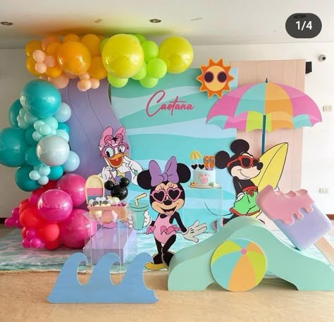 Minnie Mouse Birthday Theme, Mickey Mouse Birthday Decorations, Minnie Mouse Theme Party, Minnie Mouse Birthday Party Decorations, Minnie Birthday Party, Minnie Mouse Theme, Tema Disney, 1st Birthday Party Themes, Pool Birthday