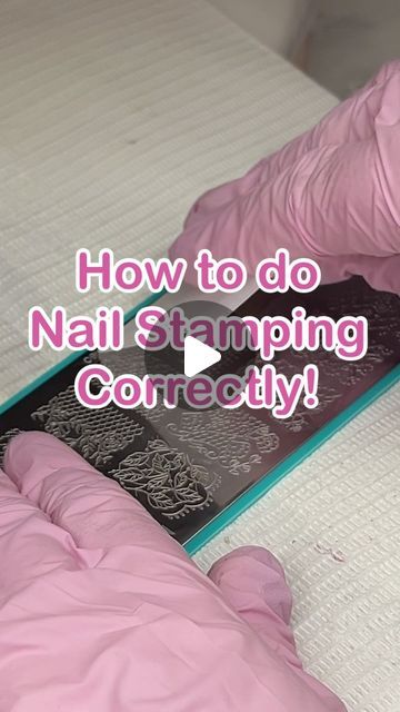 How To Stamp Nails, Nail Stamping Tips And Tricks, Nail Sticker Tutorial, New Nail Techniques, Nail Art Stamping Designs, Nail Stamping Ideas Tutorials, Maniology Stamping Ideas, Stamping Nail Art Ideas, Diy Nails At Home Nailart